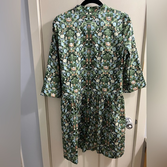 Tuckernuck Royal Shirtdress - Picture 2 of 3